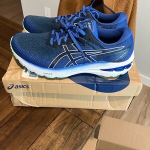 ASICS GT 2000